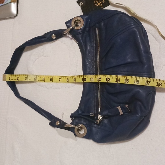 B Makowsky Bags - Picture 6 of 6